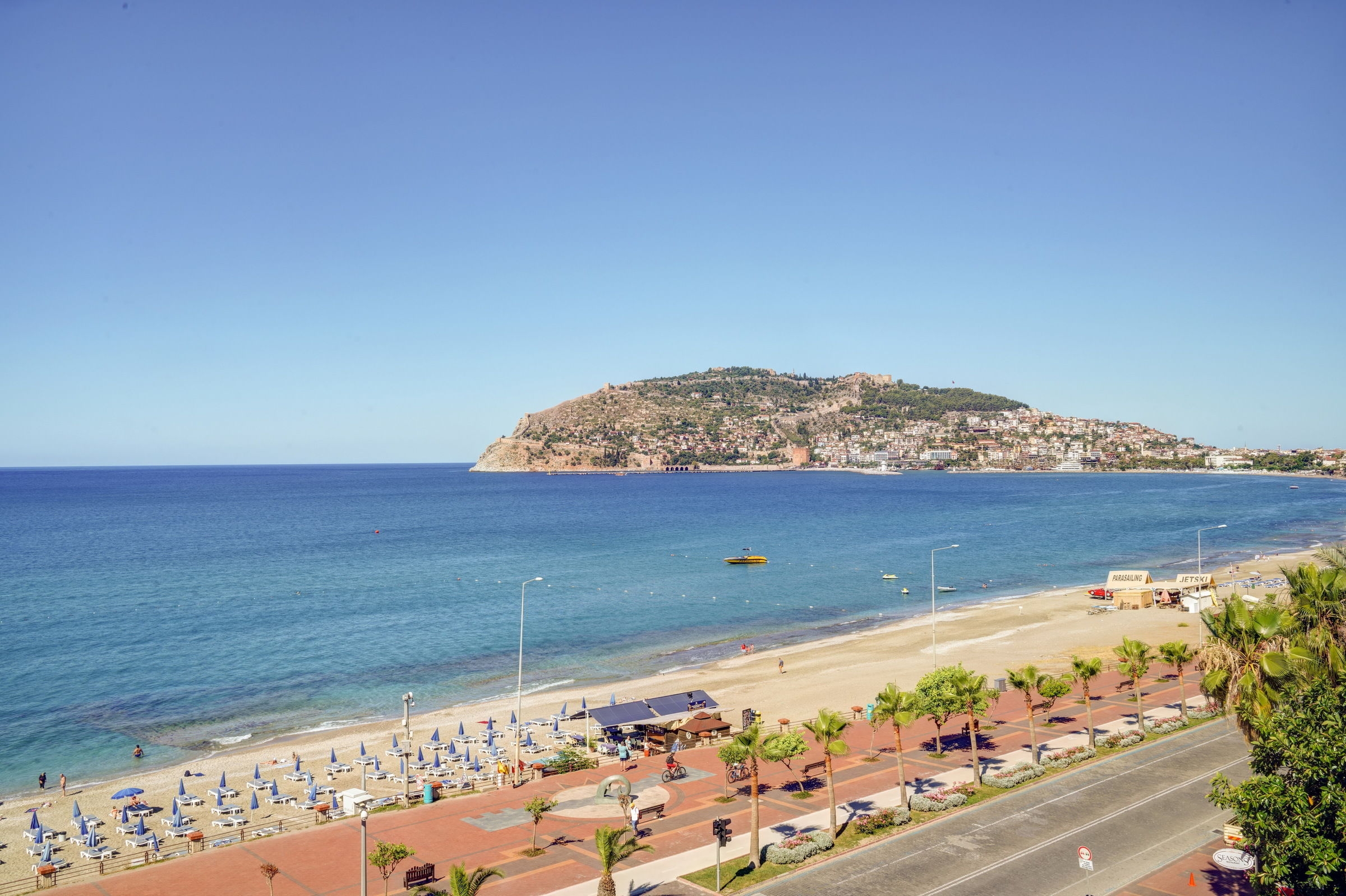 Parador Beach Hotel4