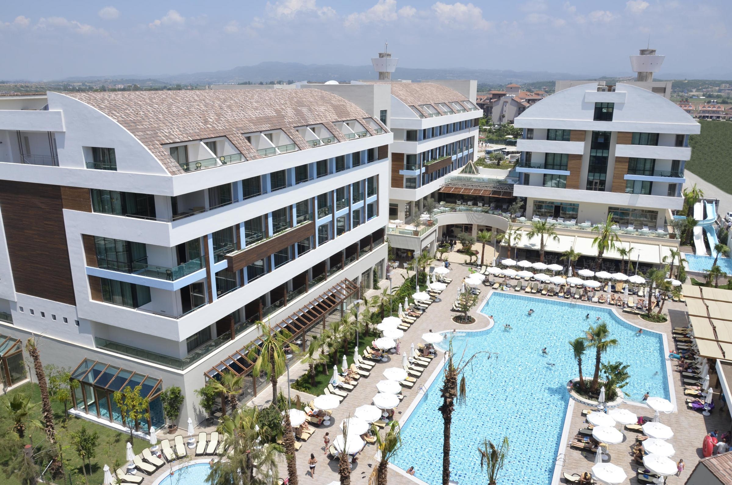 Port Side Resort Hotel12