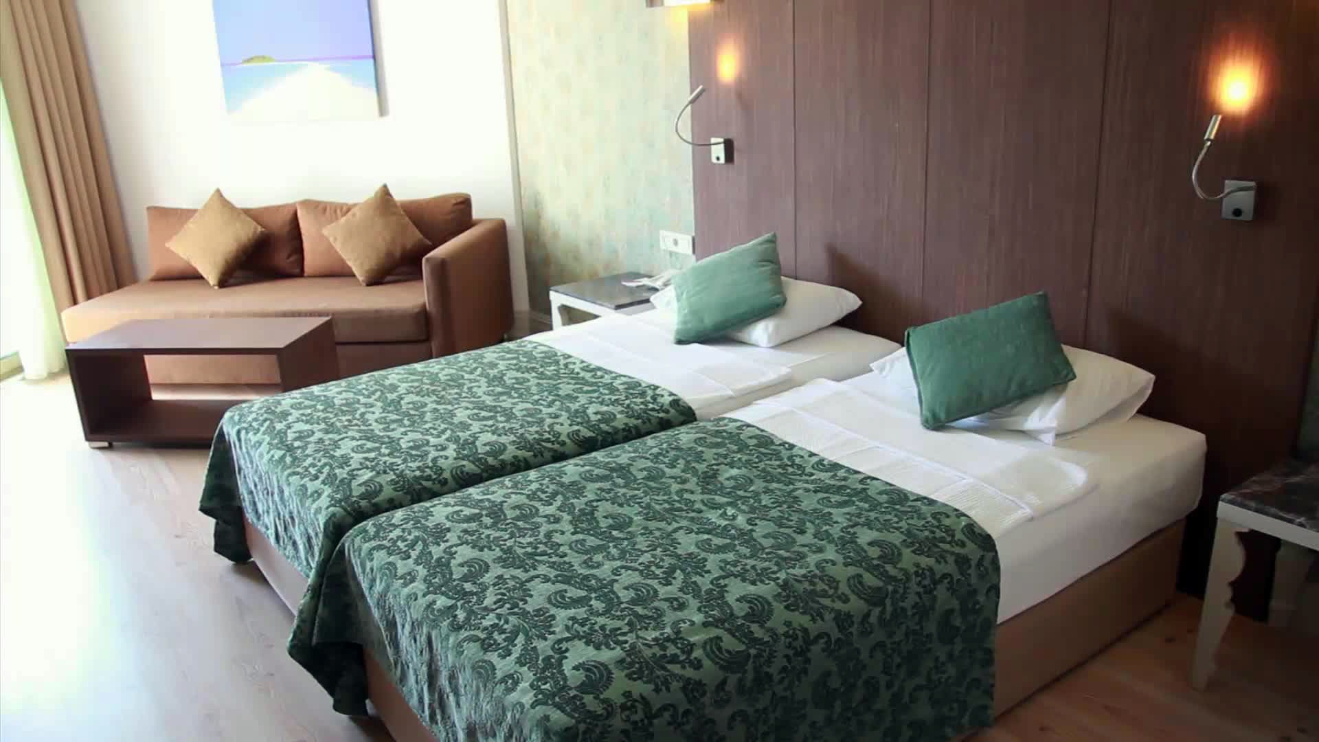 Port Side Resort Hotel4