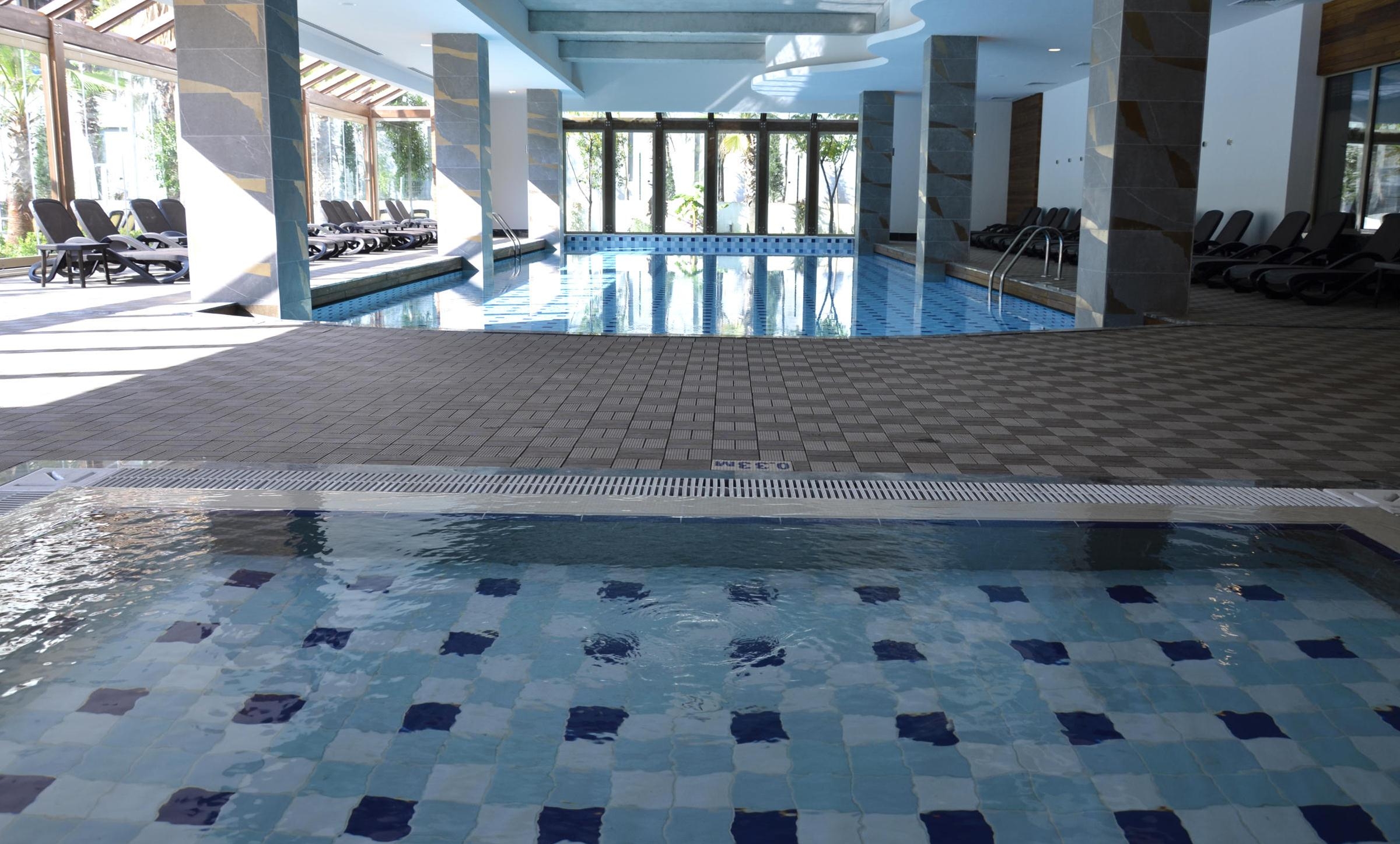 Port Side Resort Hotel15