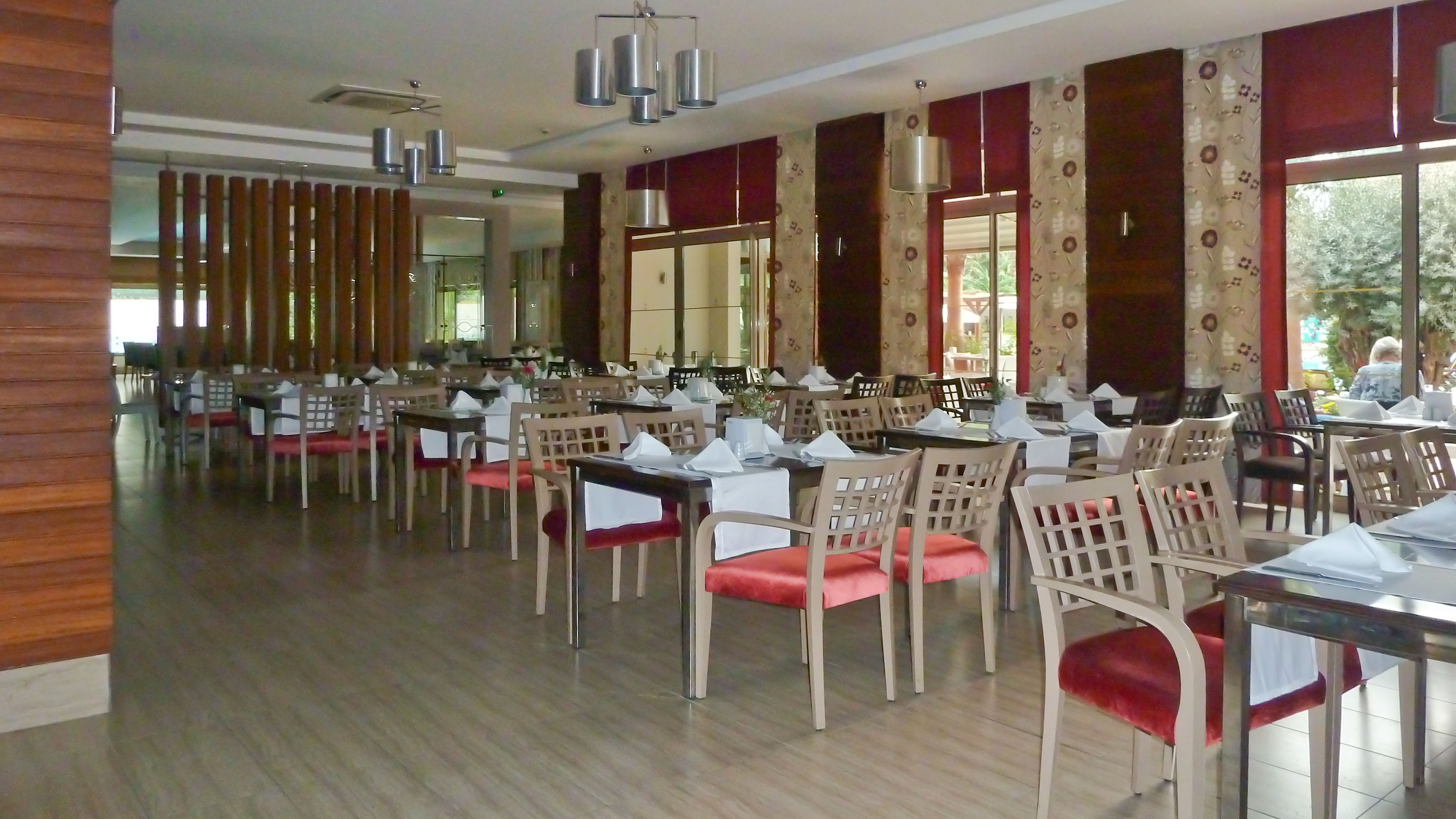 Port Side Resort Hotel8