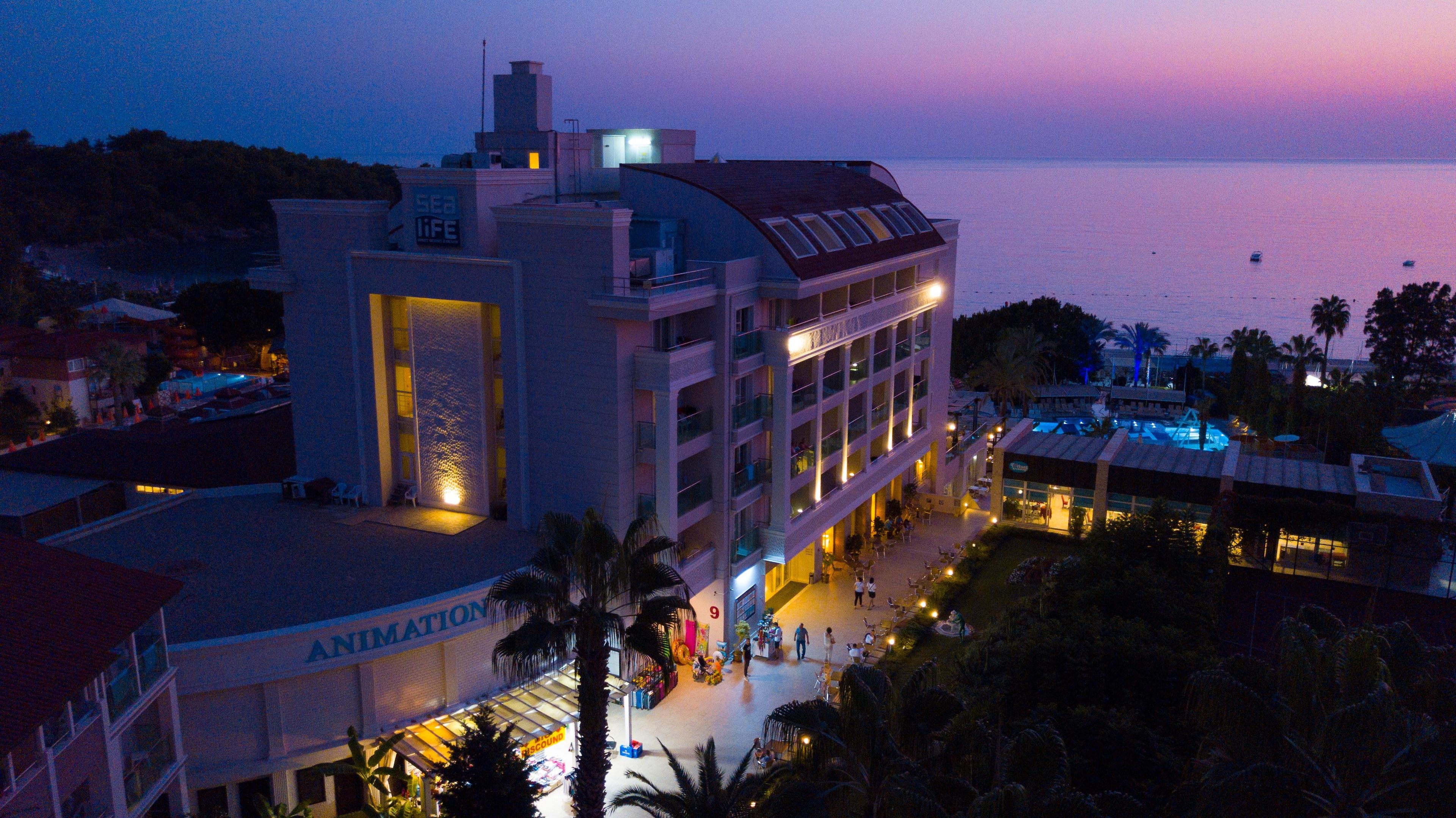 Sealife Buket Resort & Beach379