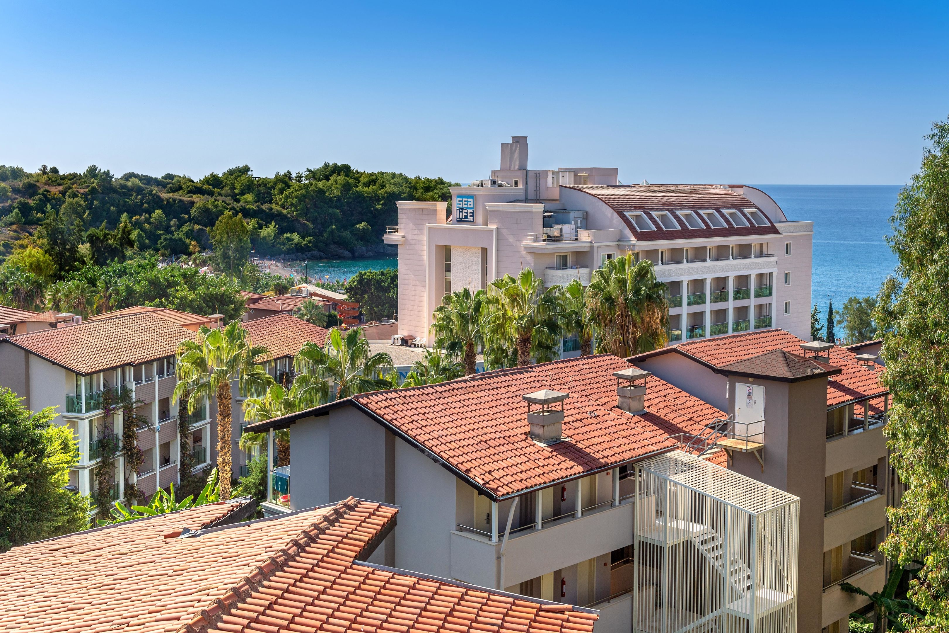 Sealife Buket Resort & Beach16