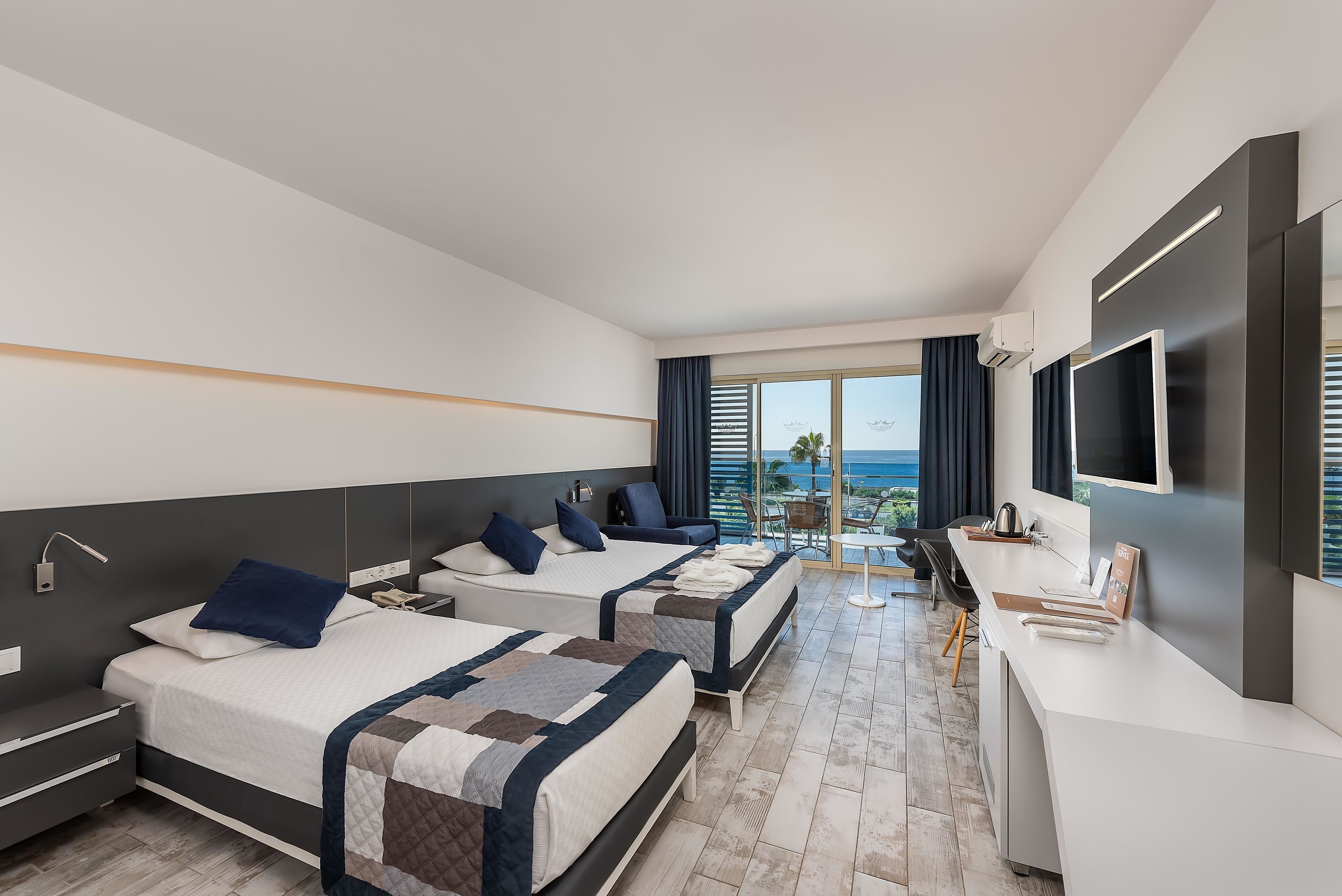White City Beach Hotel104