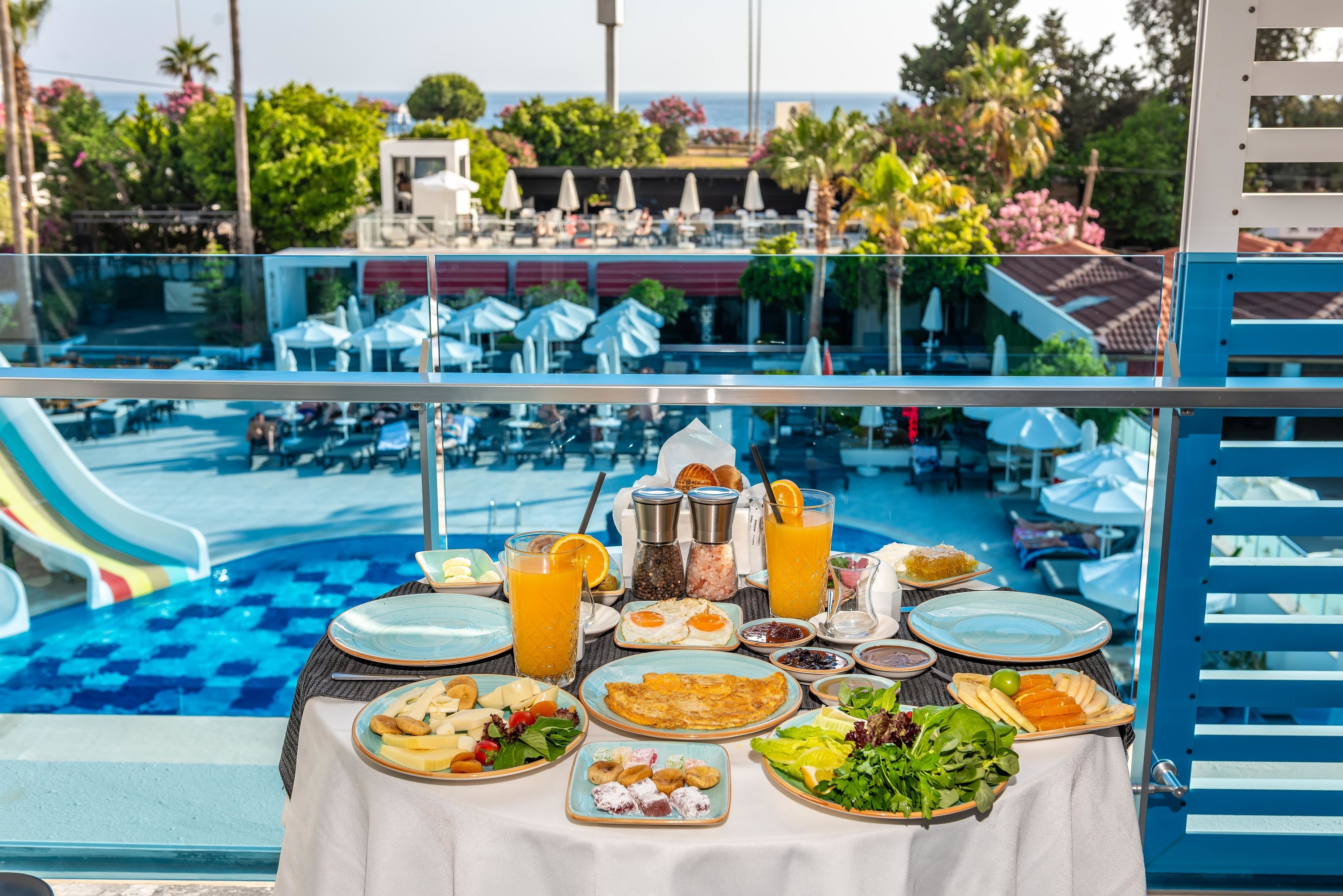White City Beach Hotel38