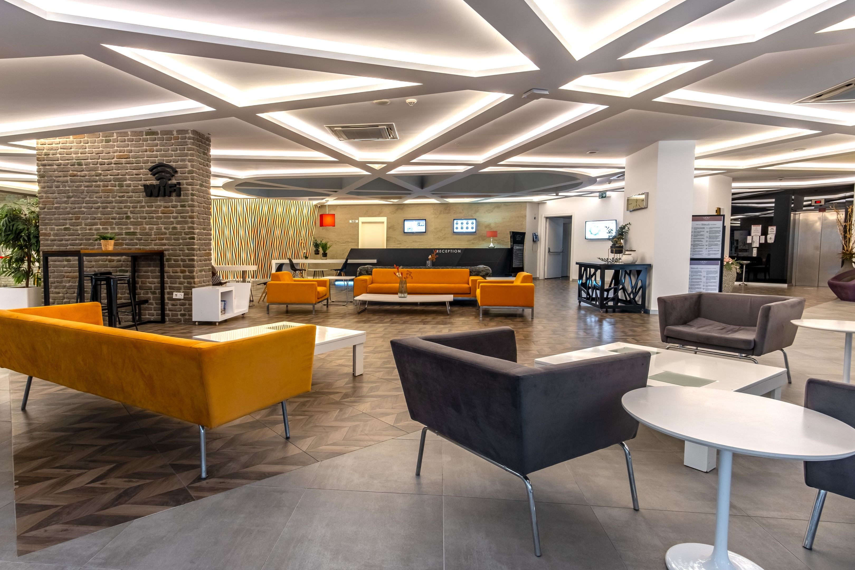 White City Beach Hotel33