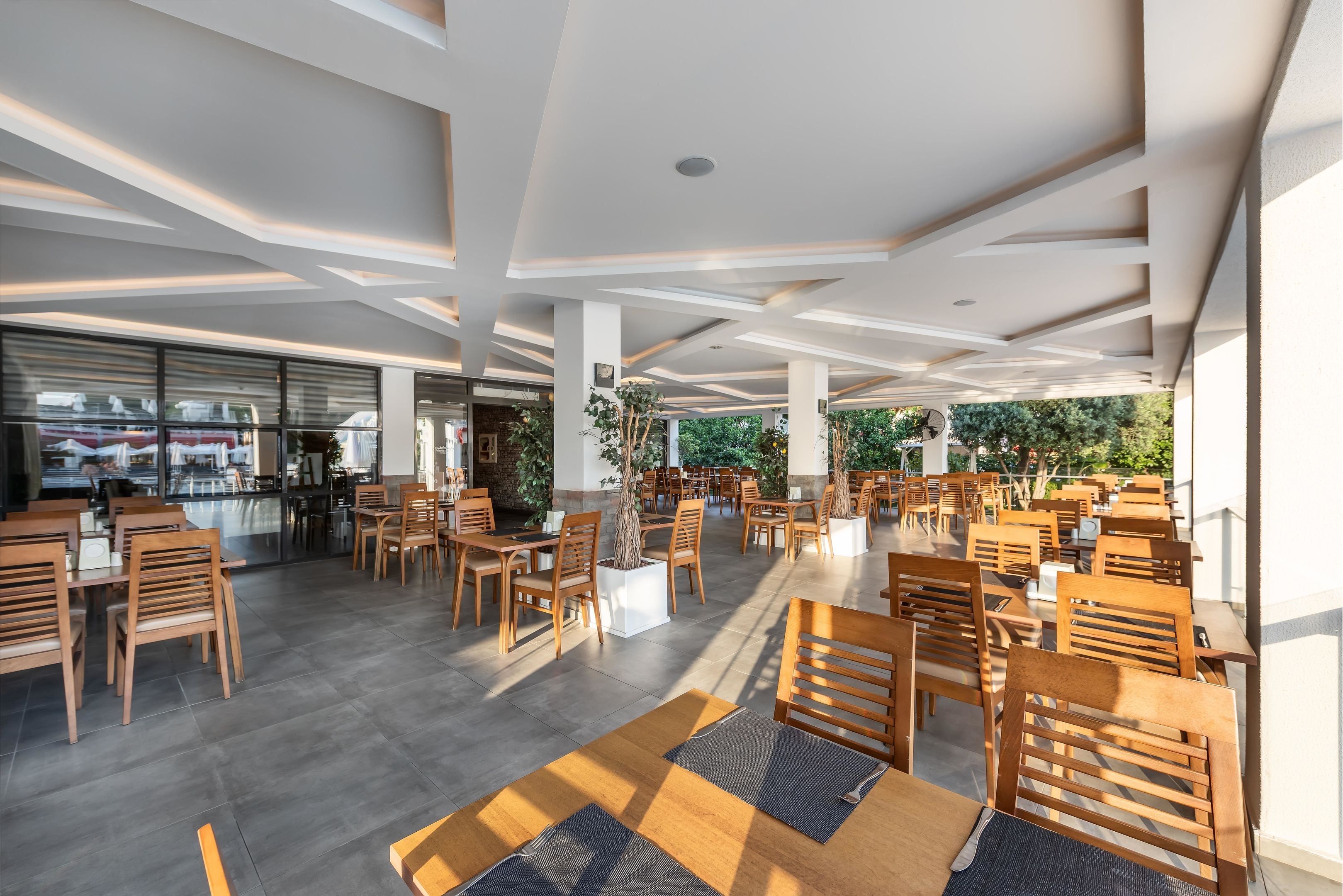 White City Beach Hotel16