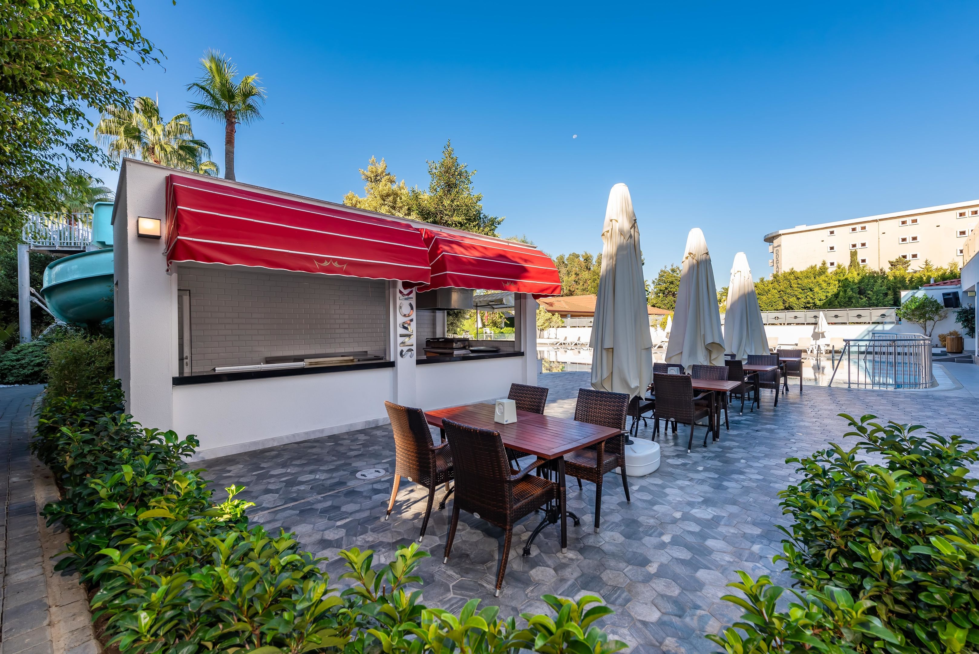 White City Beach Hotel74