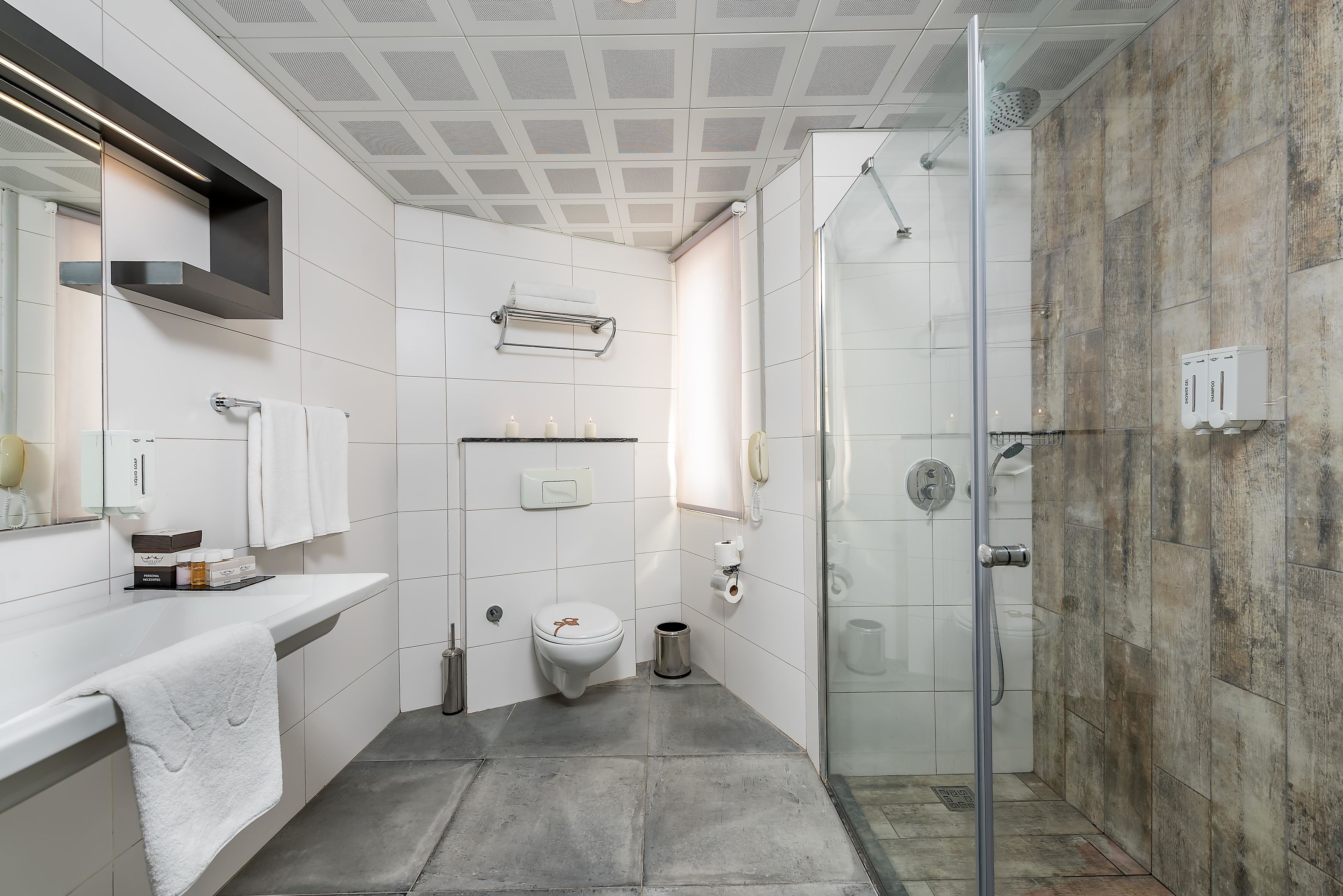 White City Beach Hotel91