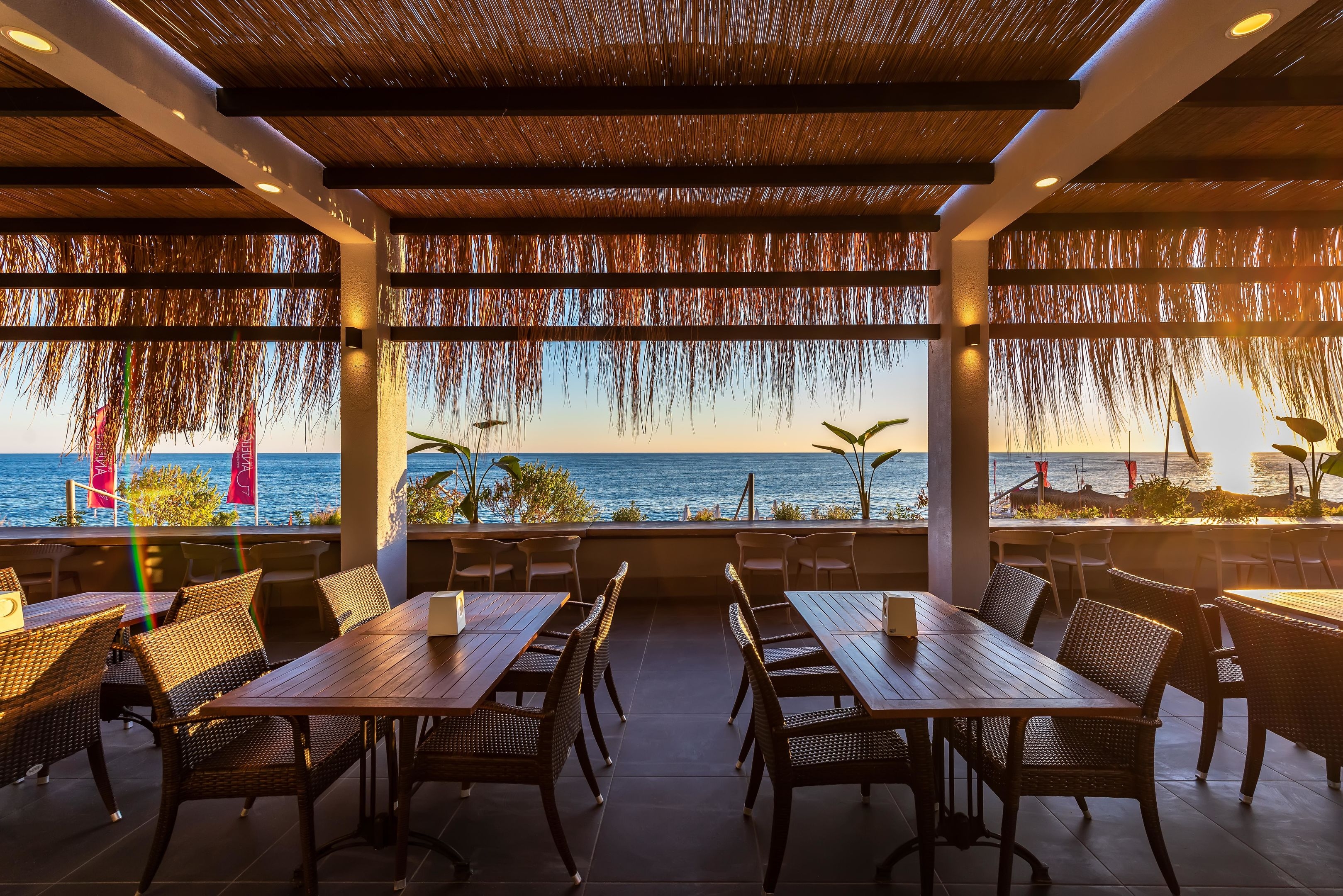 White City Beach Hotel64