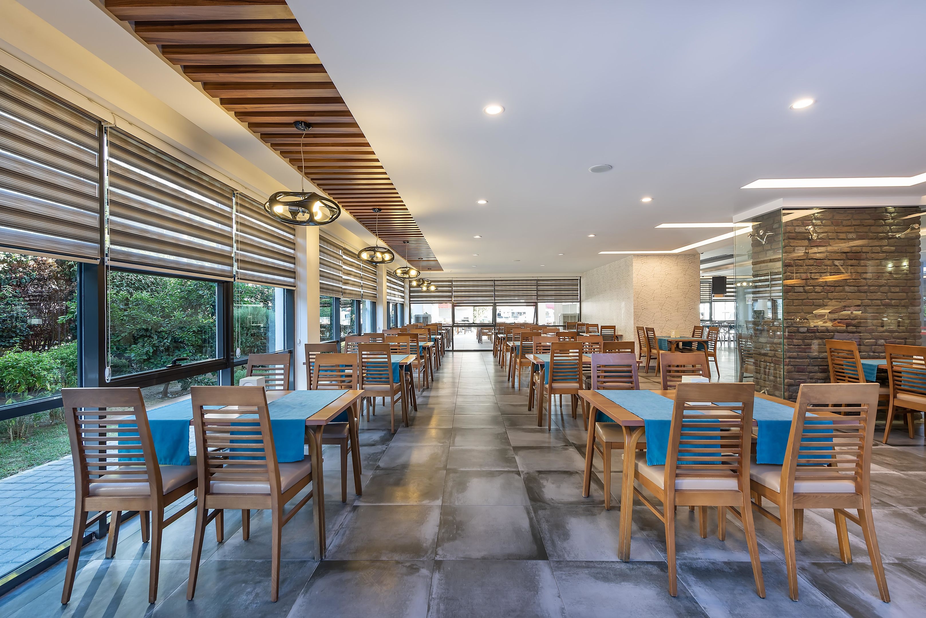 White City Beach Hotel11