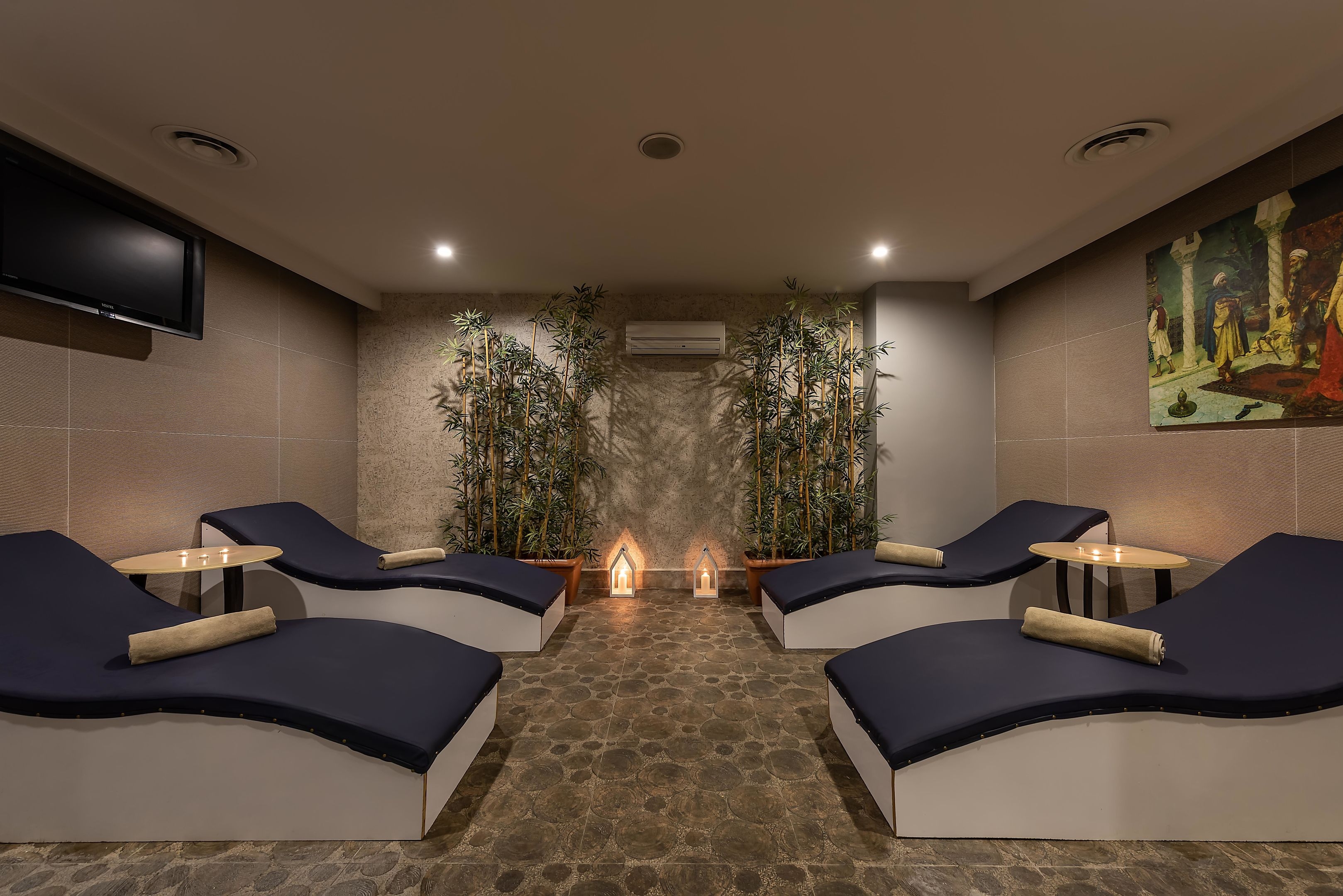 White City Beach Hotel4