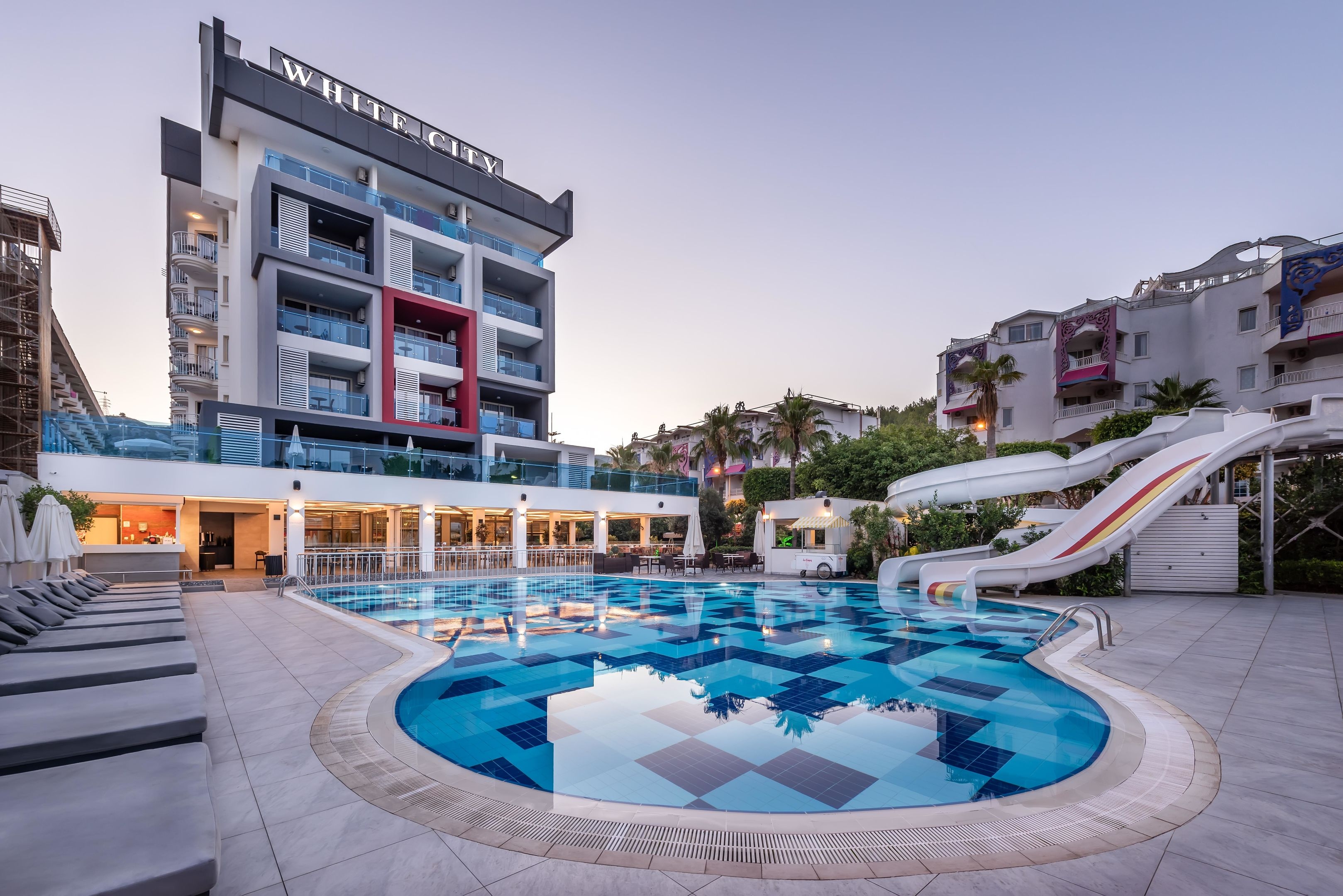 White City Beach Hotel20