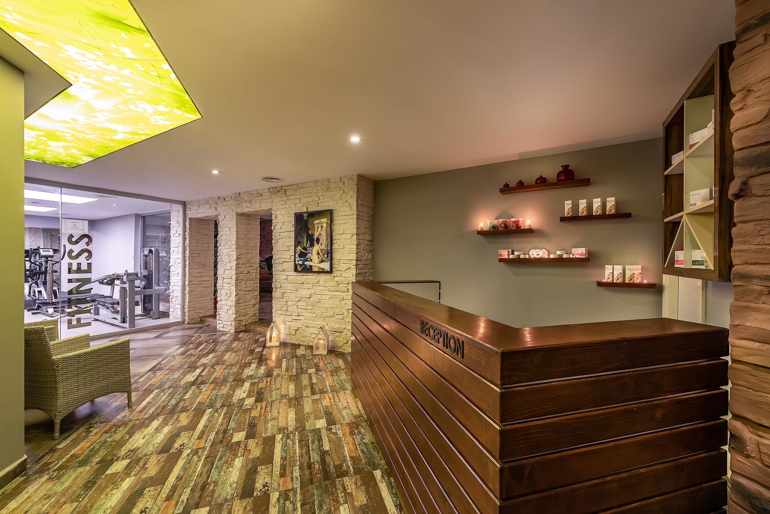 White City Beach Hotel7