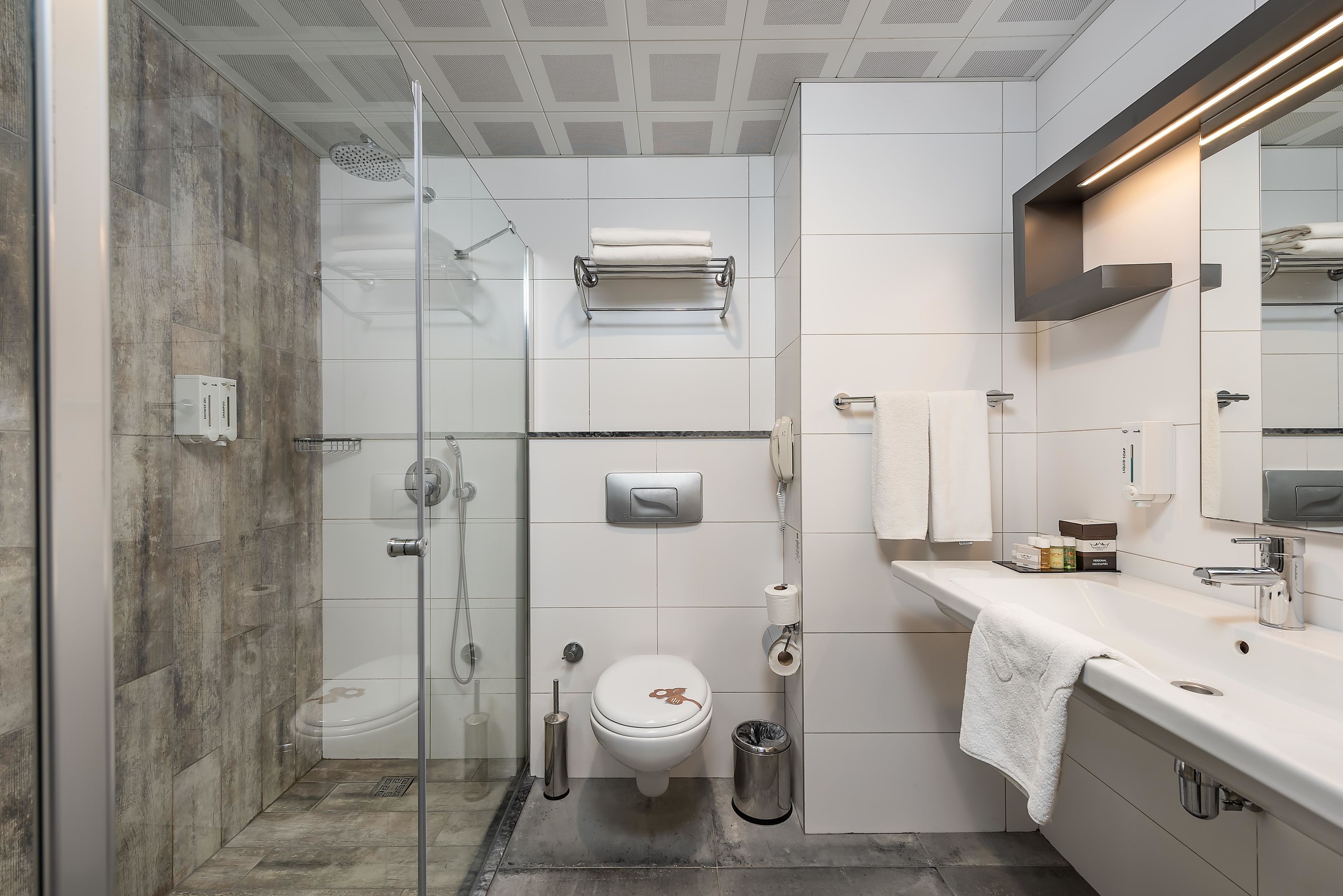White City Beach Hotel85