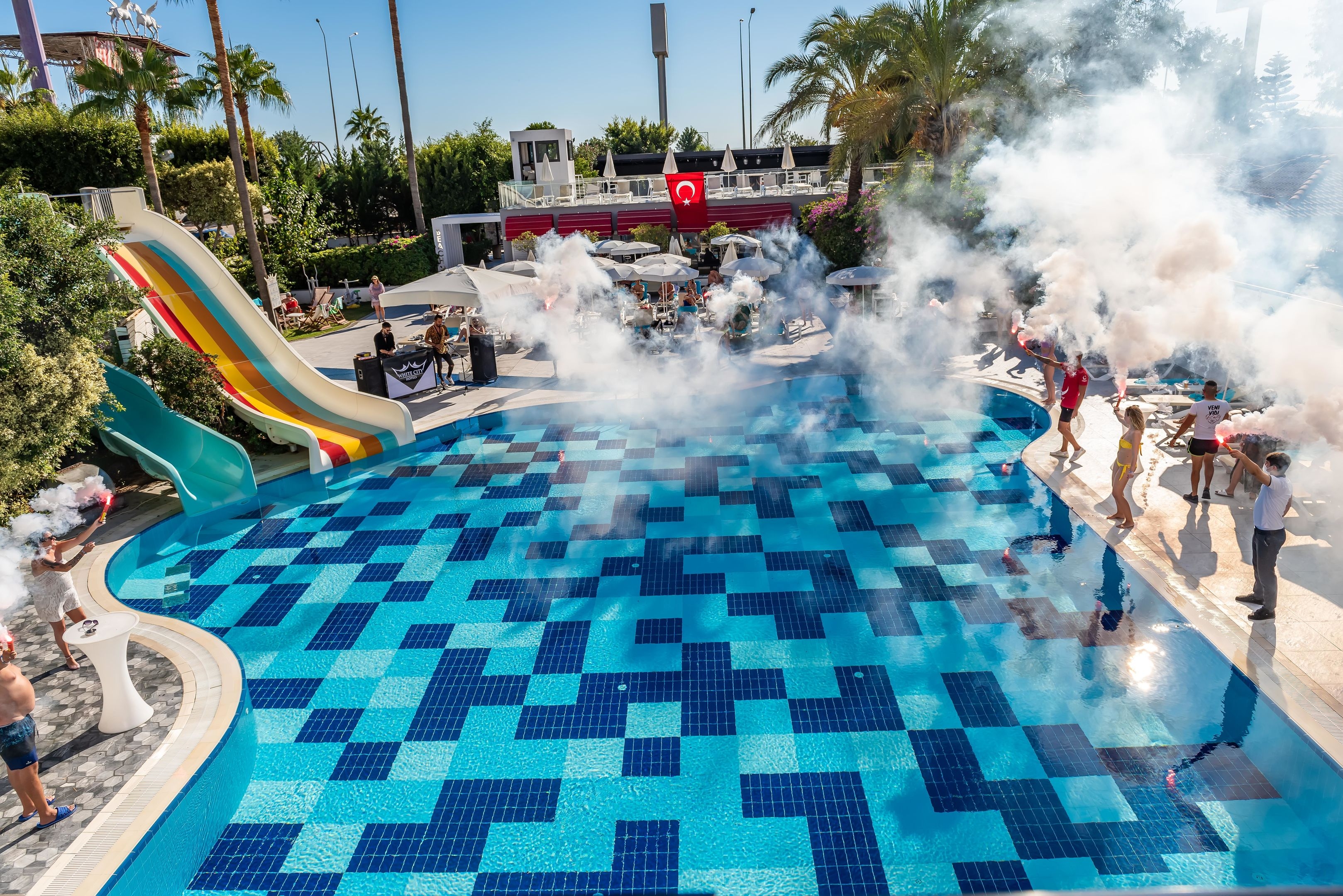 White City Beach Hotel52