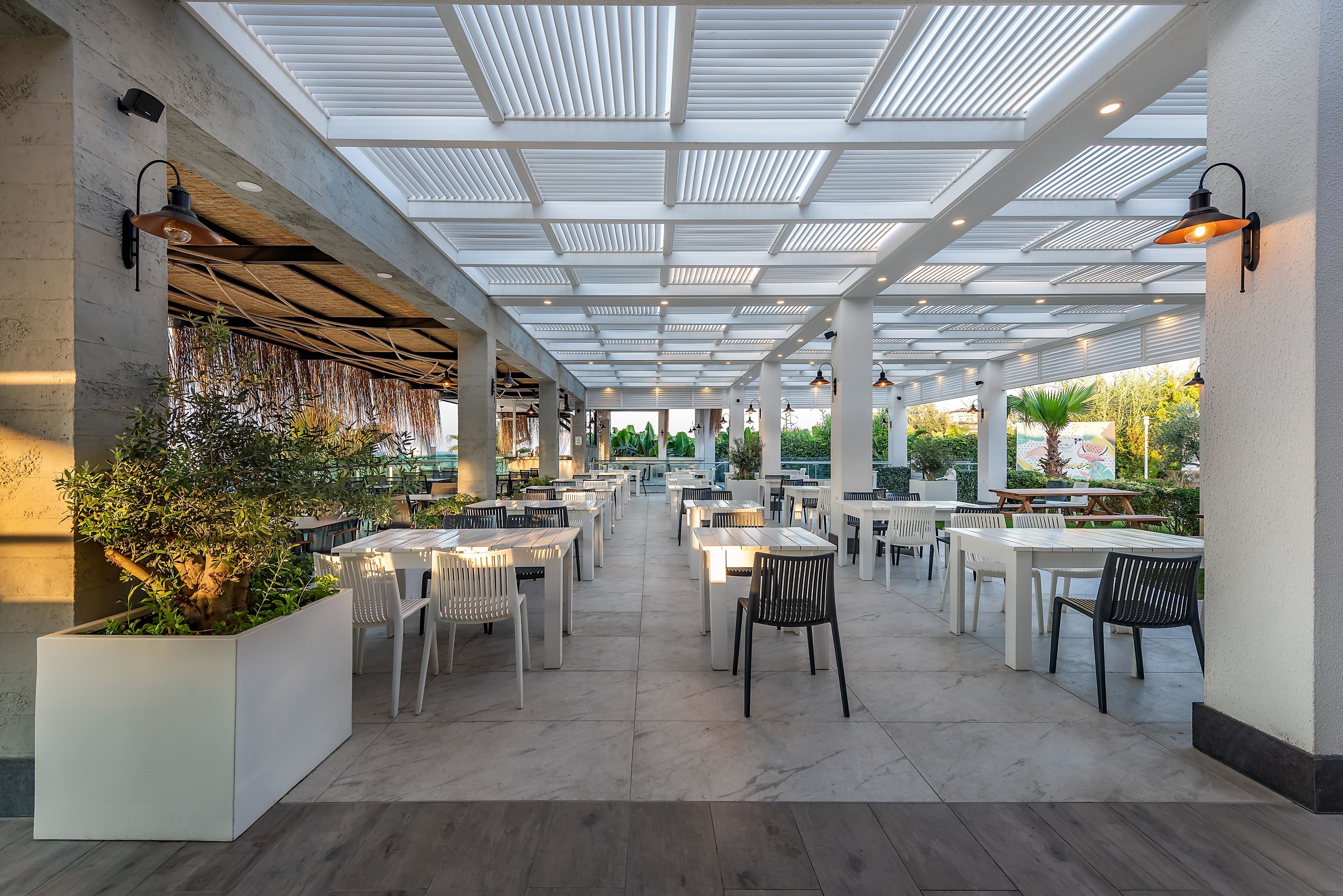 White City Resort Hotel95