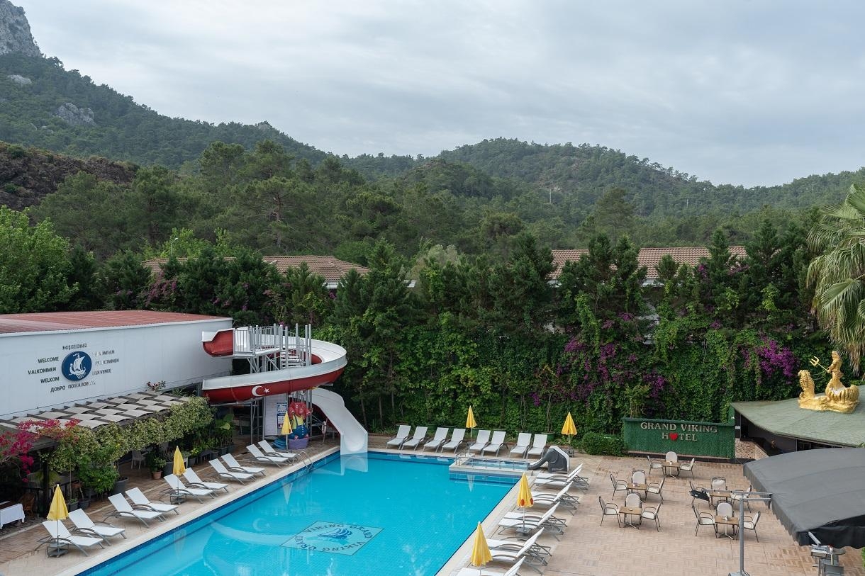 Grand Viking Hotel12