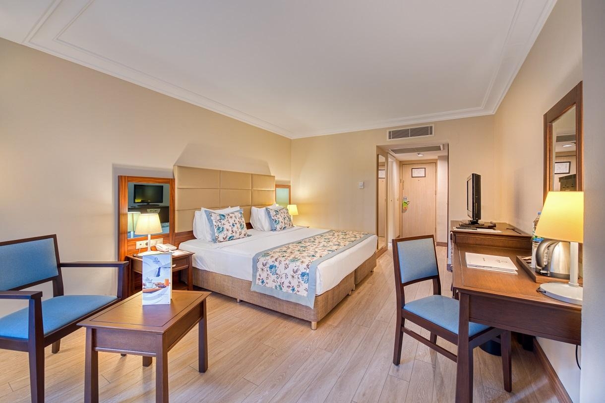 Seven Seas Hotel Life2