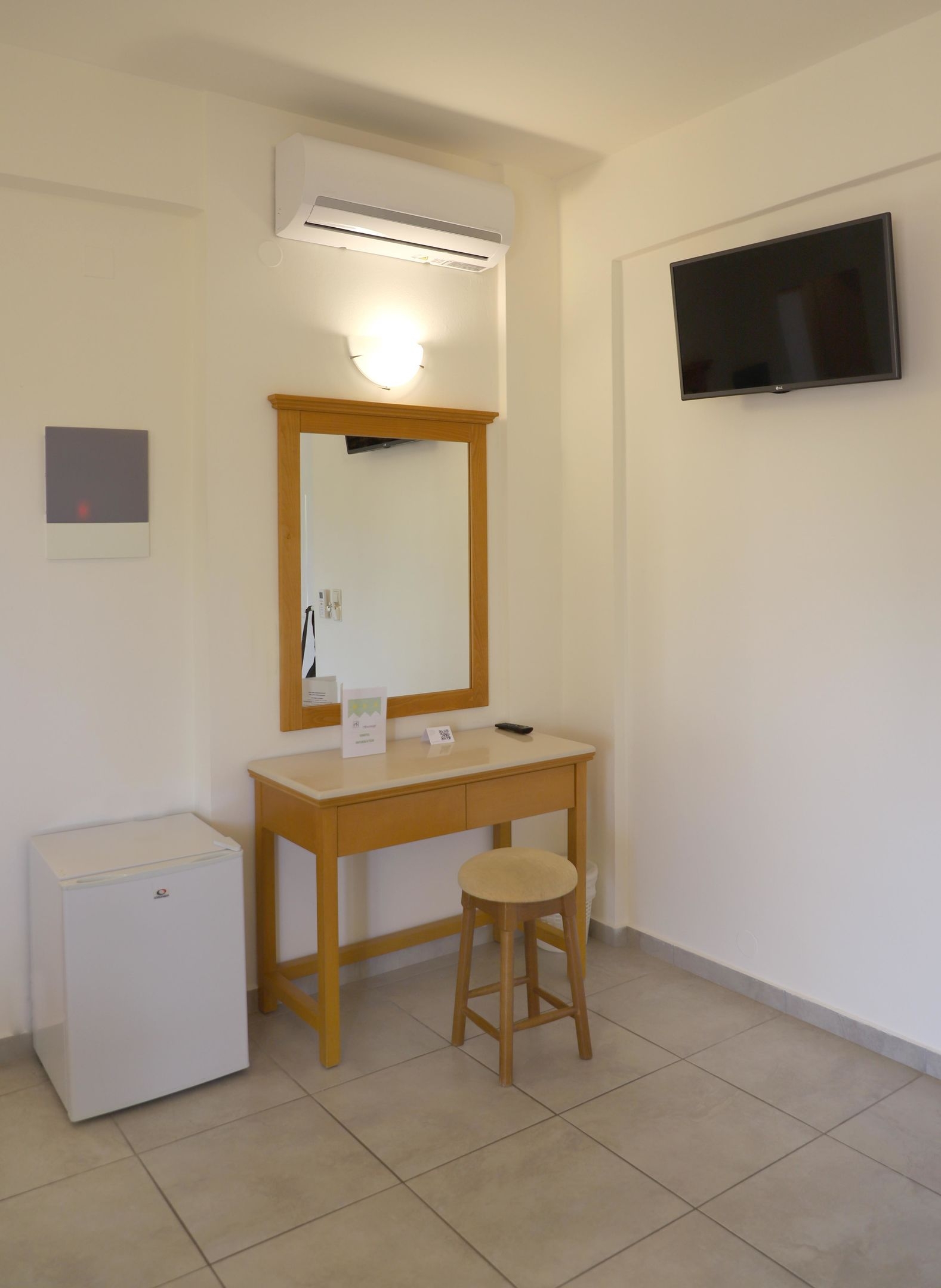 Anastasia Hotel57
