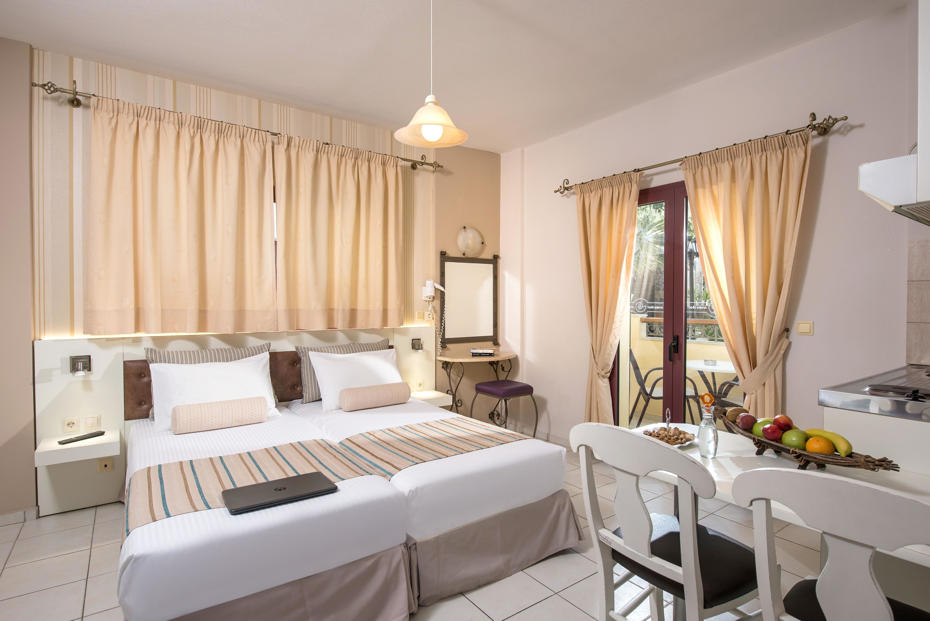 Bella Elena Apartments27
