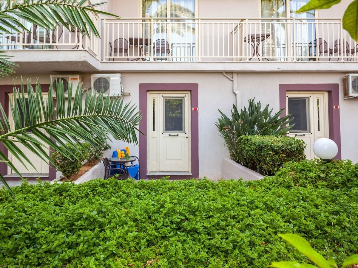 Marilena Hotel24