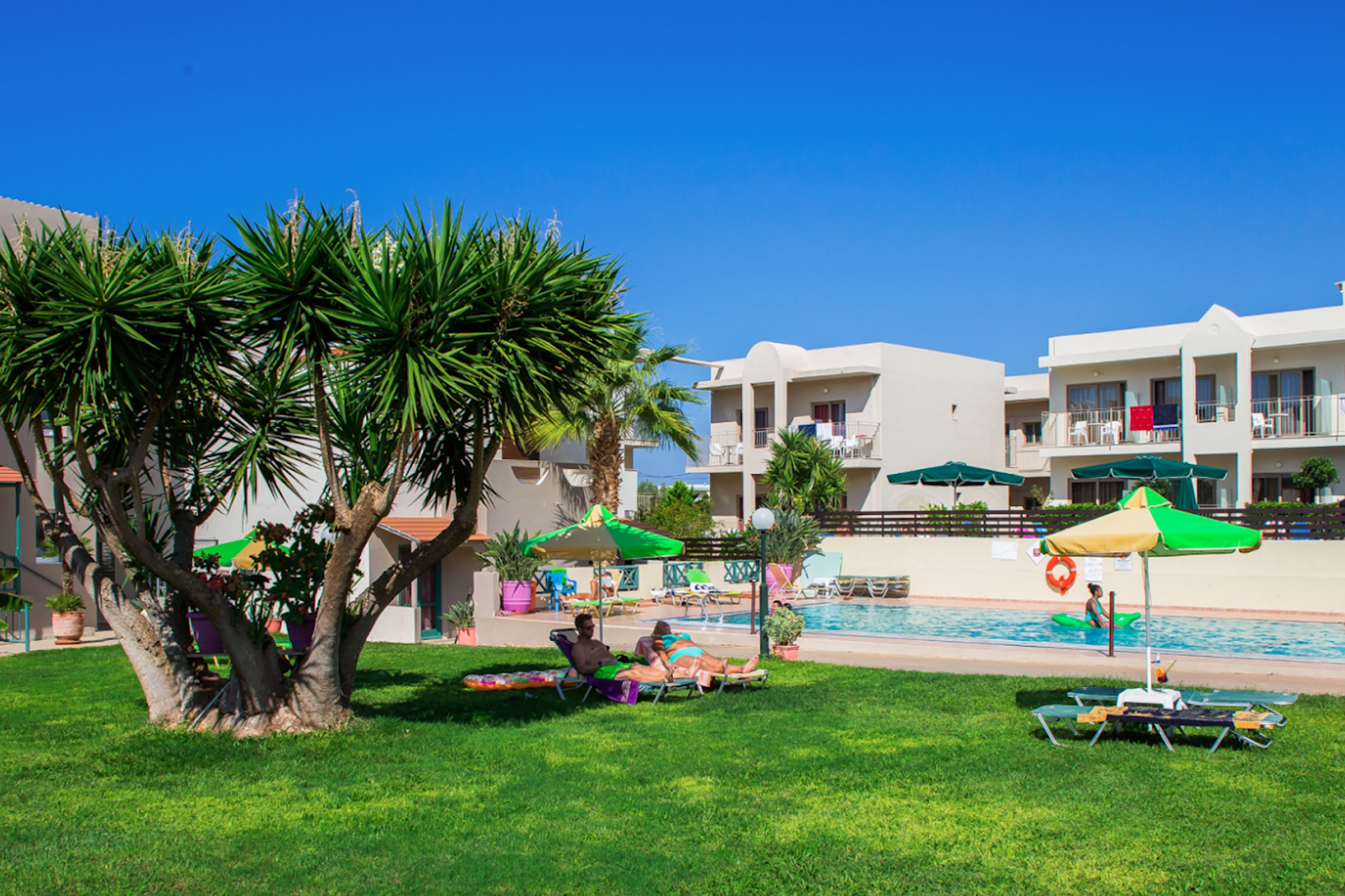 Theoni Apartments5