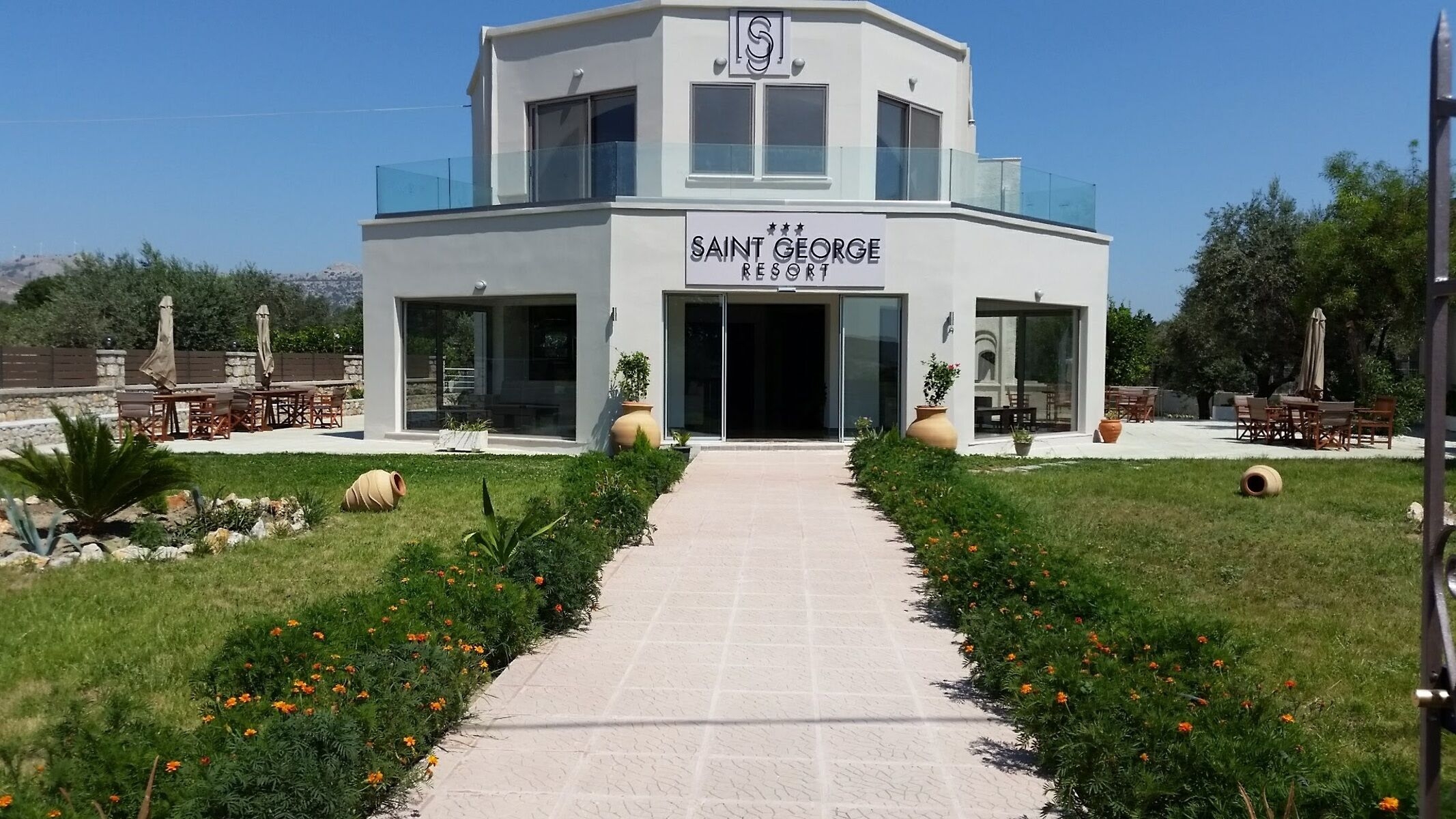 Saint George Resort1