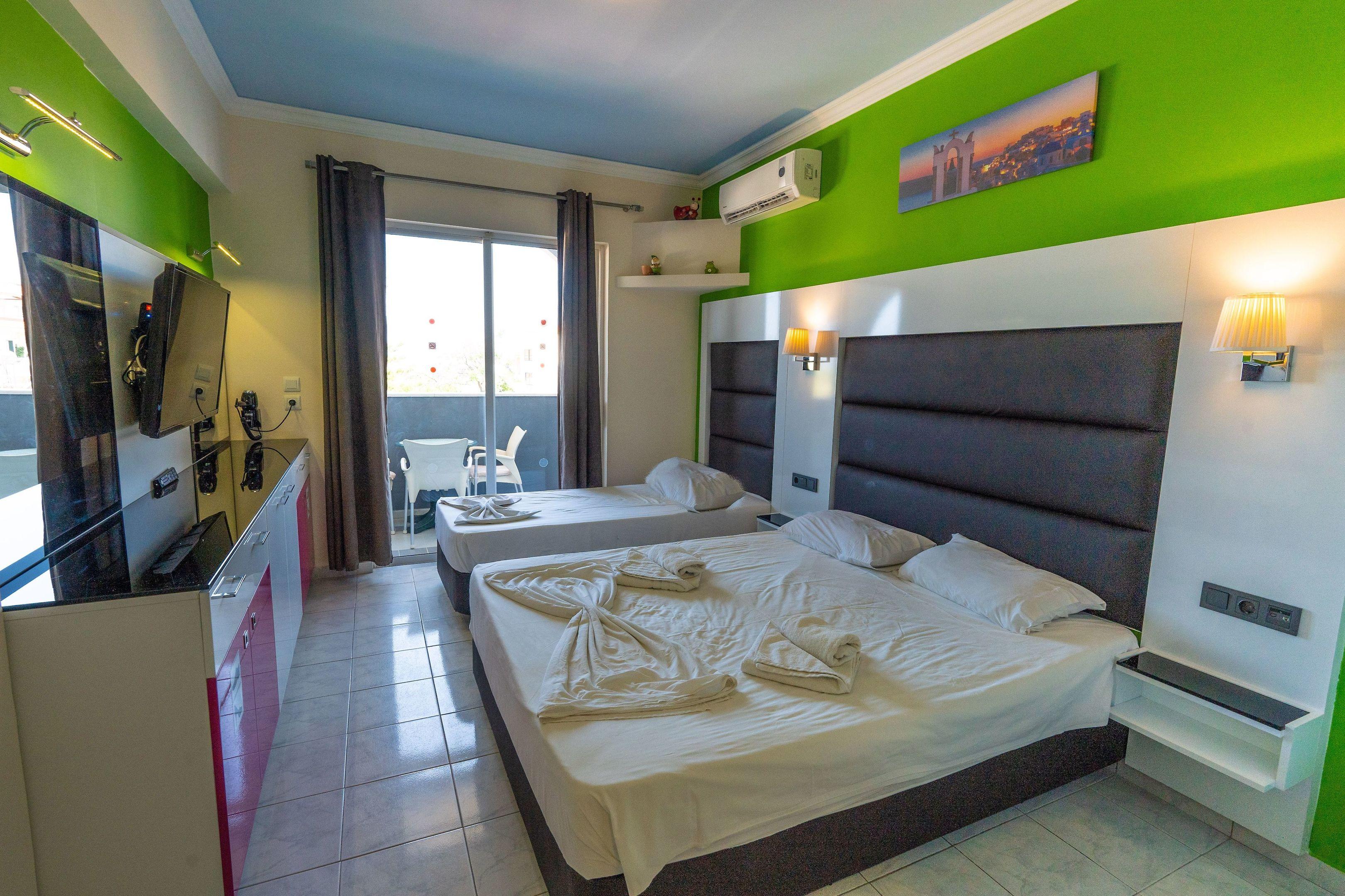 Grecian Fantasia Resort2