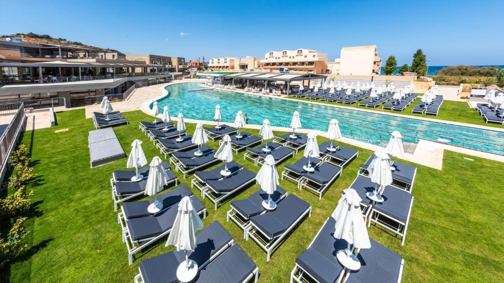Kiani Beach Resort2