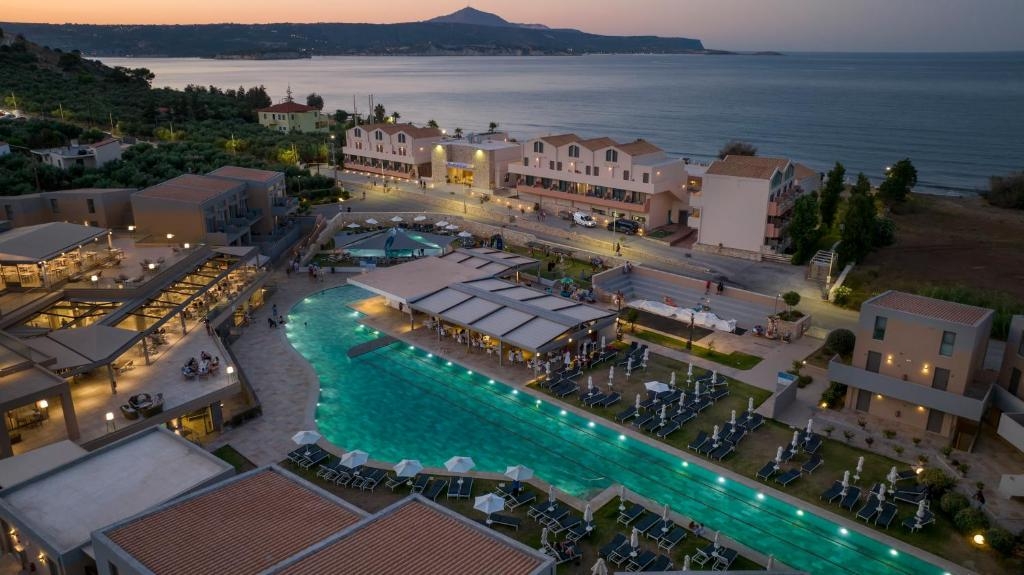 Kiani Beach Resort4