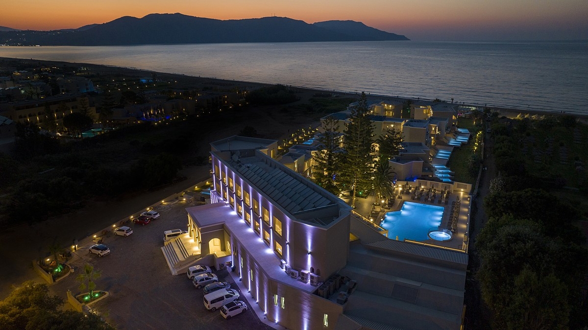 Vantaris Luxury Beach Resort7