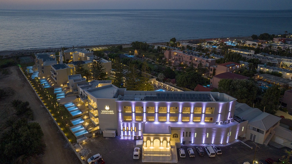 Vantaris Luxury Beach Resort5