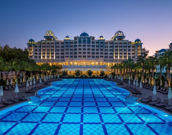 hotel Rubi Platinum Resort & Spa