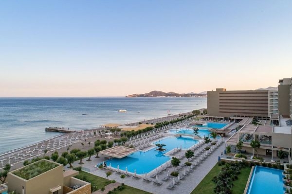 hotel Amada Colossos Resort