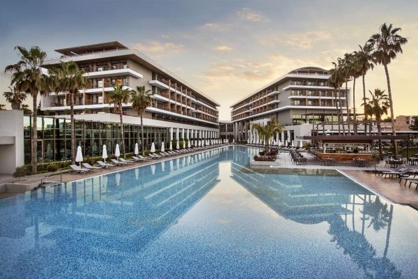 hotel Acanthus & Cennet Barut Collection