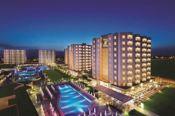 hotel Grand Park Lara